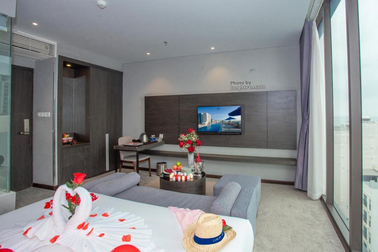 Grand Ocean Luxury Boutique - Infinity Rooftop Pool Hotel 4*