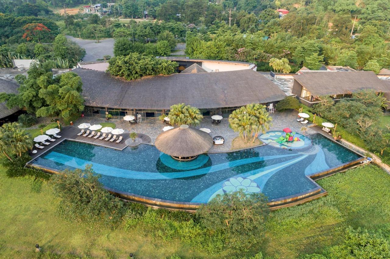 Resort Serena Kim Boi - 4*