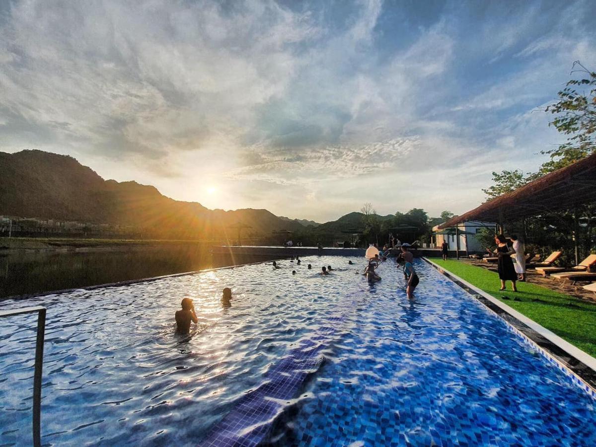 Wyndham Grand Vedana 5* Ninh Binh