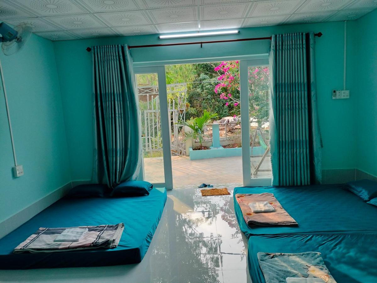 Nhà Nghỉ Ngọc Phuọng Hon Son Hotel