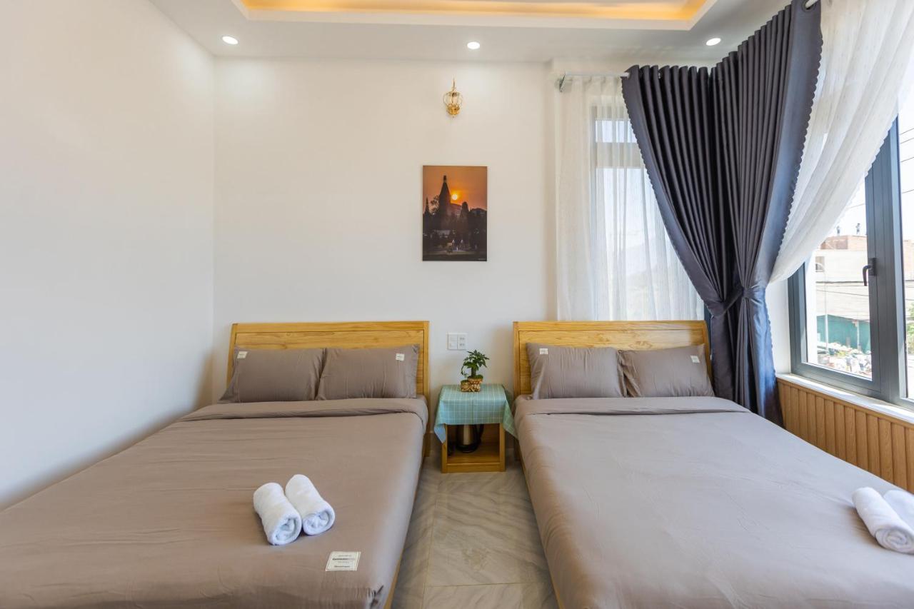 Au Khách sạn Đà Lạt