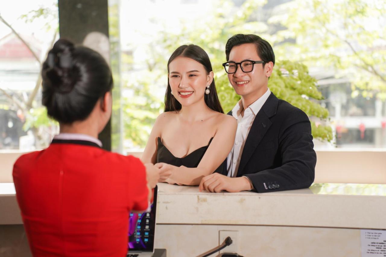 Sông Công Khách sạn