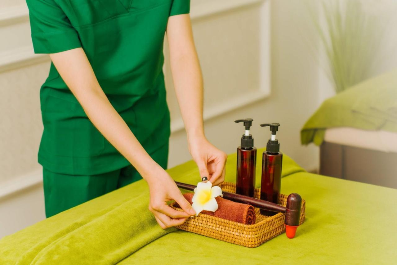 Sông Công Khách sạn