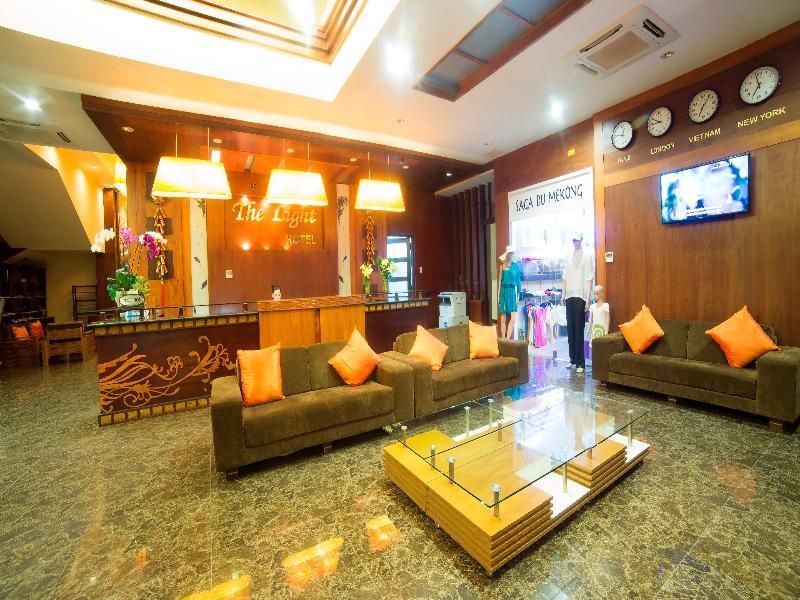 Hotel The Light Nha Trang