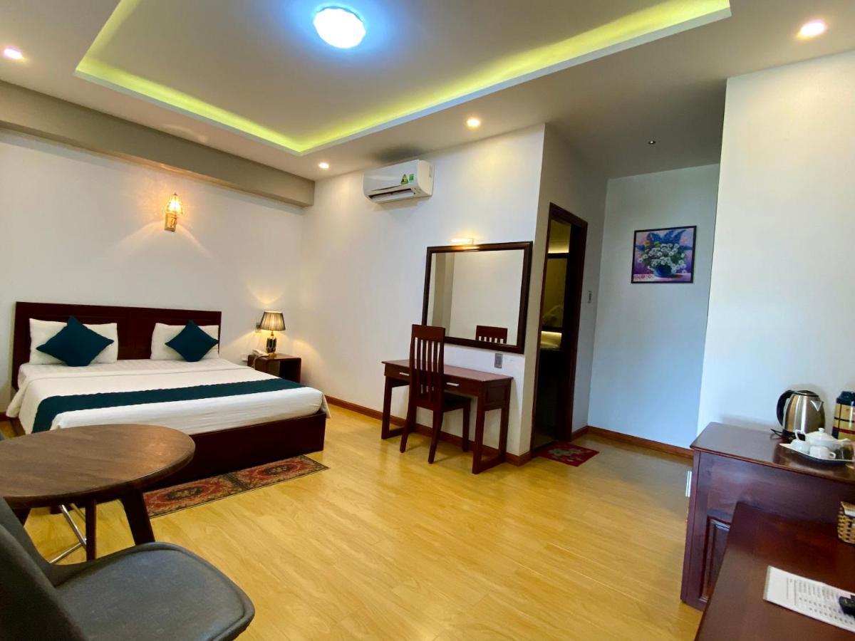 Khách sạn Mỹ Mỹ