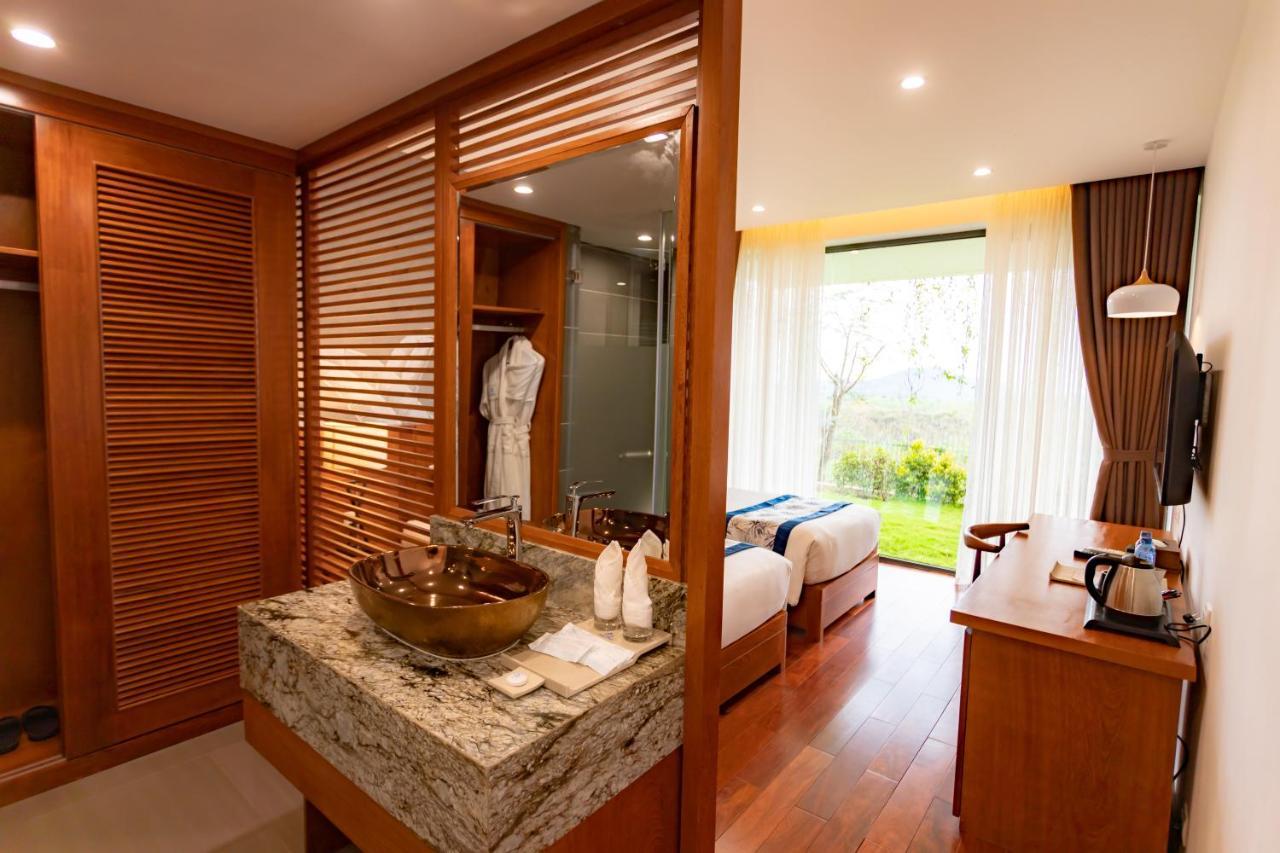 Wyndham Grand Vedana Hotel Ninh Binh