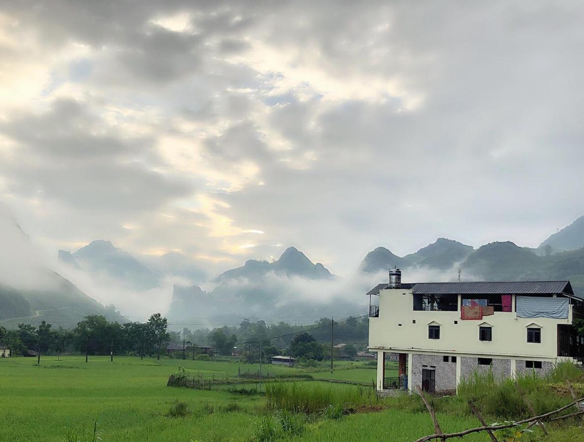Du Gia Lo Lo Homestay * Lang Cac