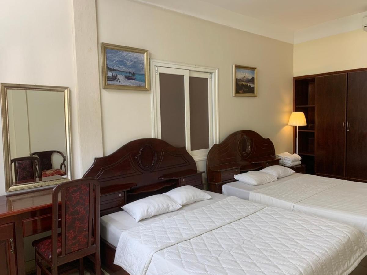 Lam Son Hotel 2*