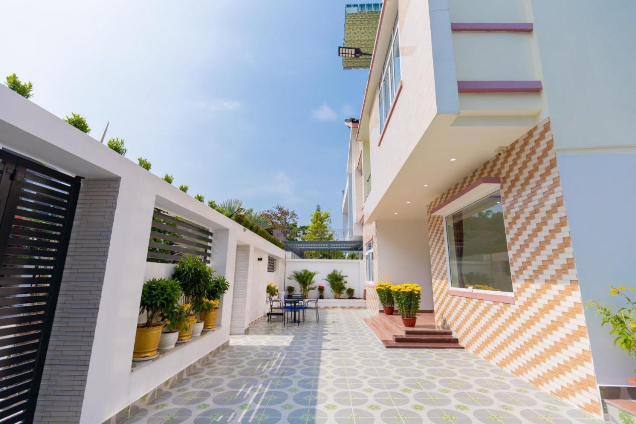 Hoang My B2-9 Villa *