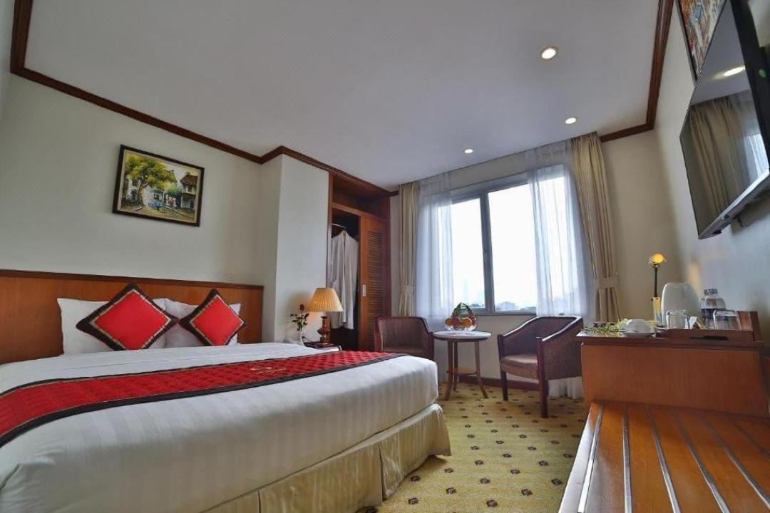 Khách sạn Sunny 1