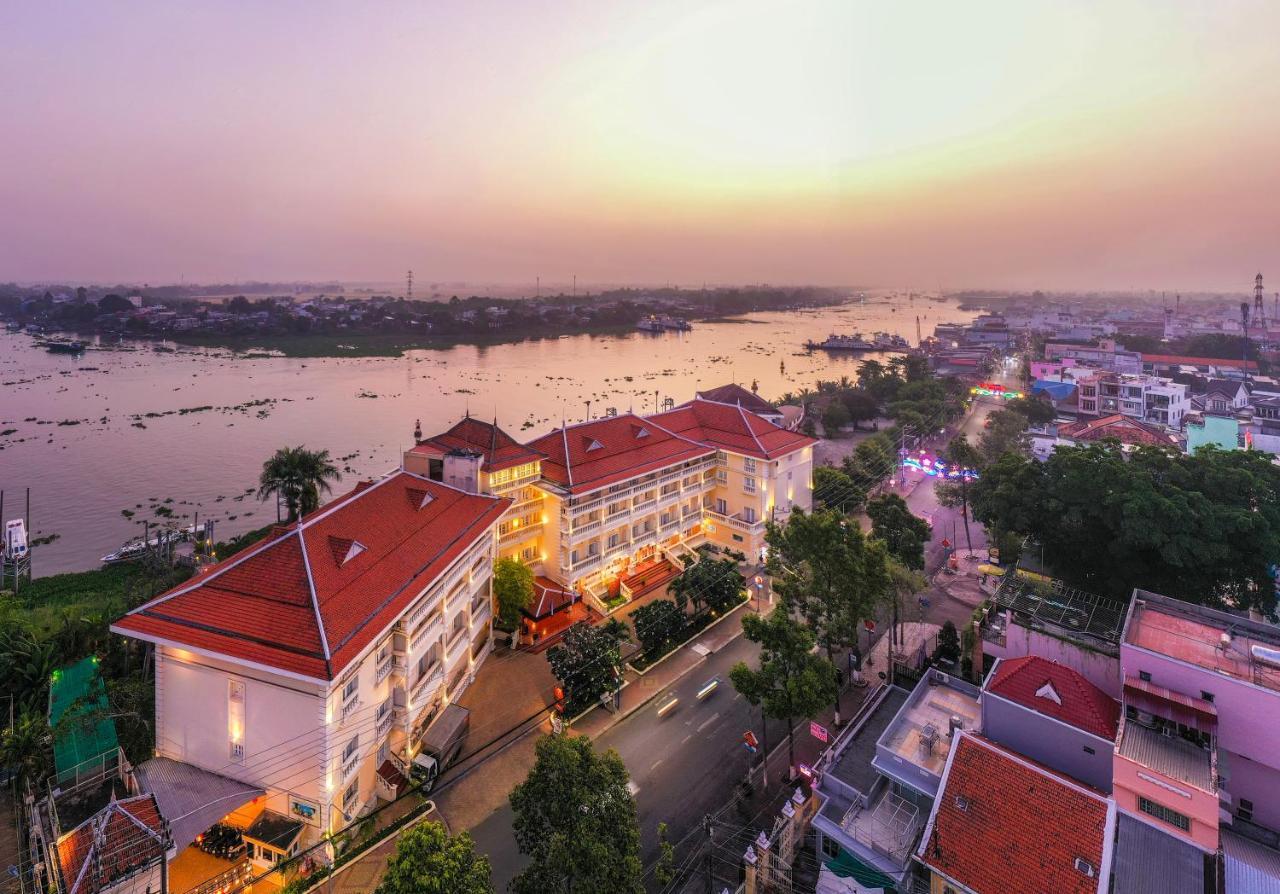Victoria Hotel