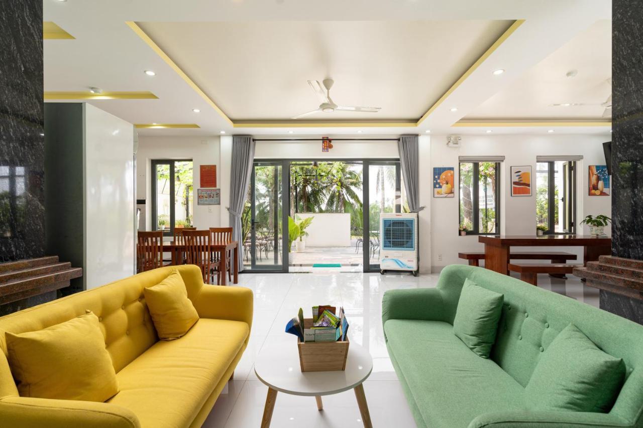 Khách Sạn&biệt Thự Emerald Riverside *