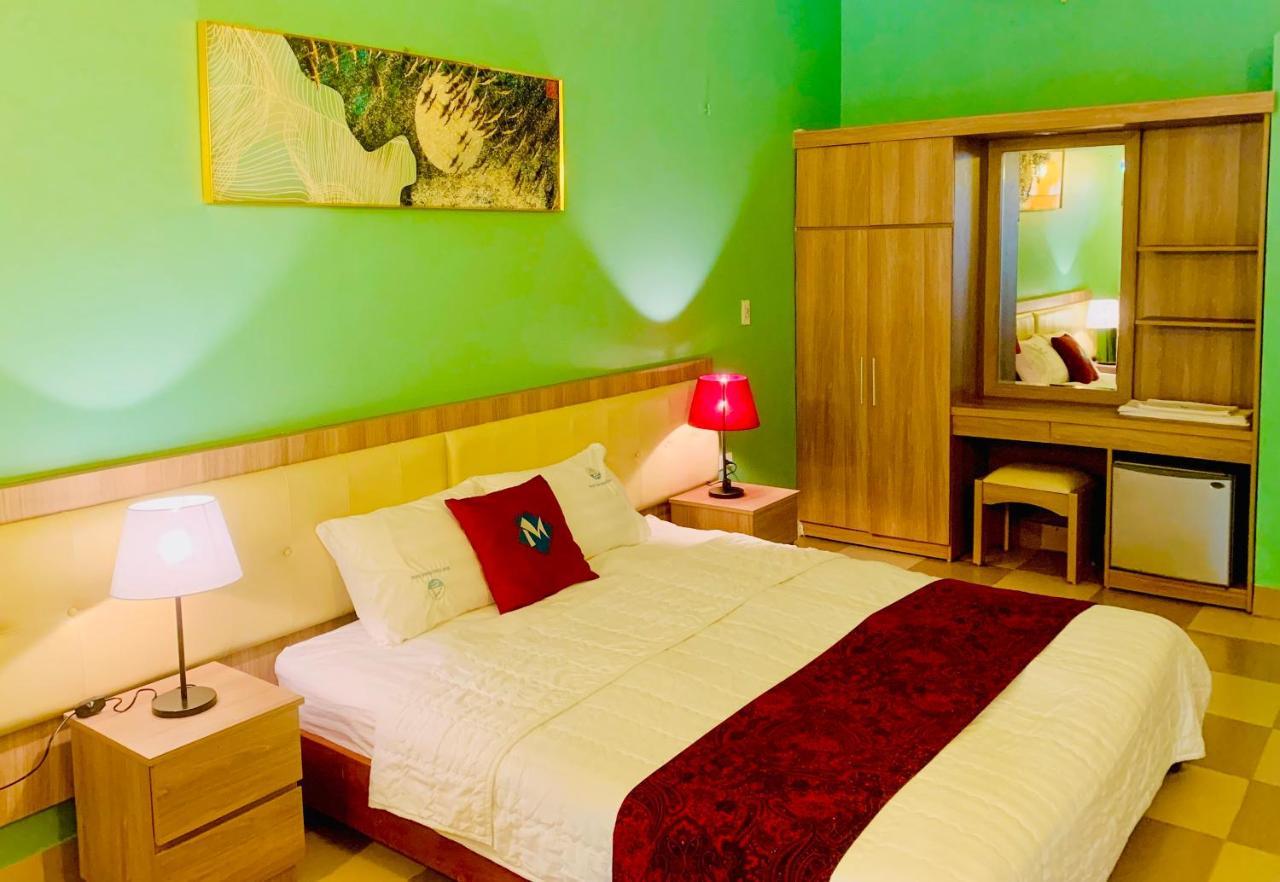 Resort Minh Chau 4*