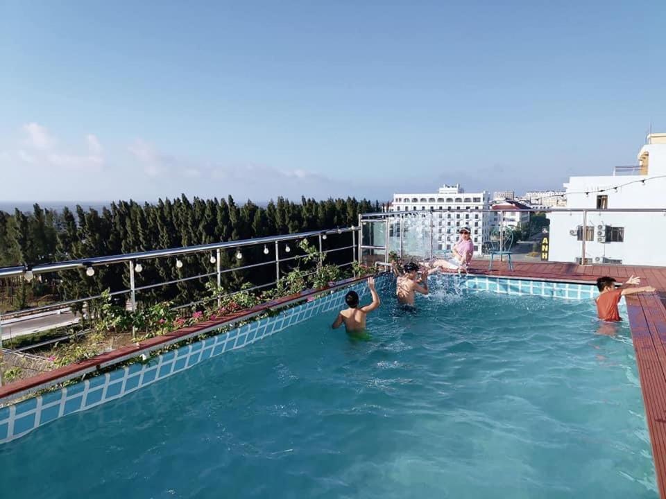 Khách sạn Aqua - Hải Tiến *