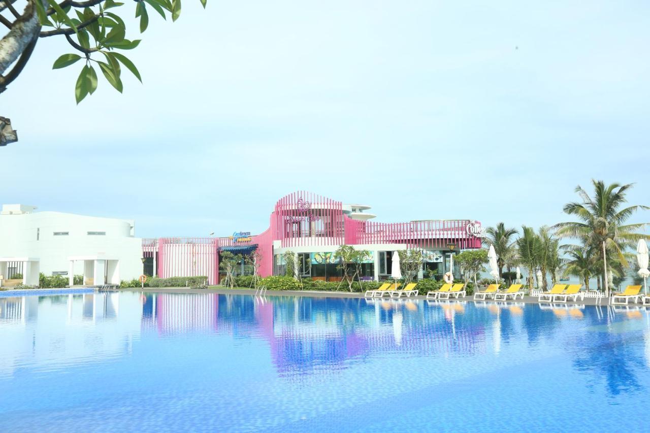 Oceanami Sea View Villa Long Hai