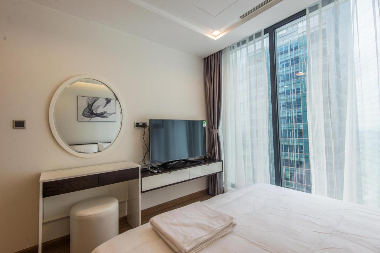 22housing Vinhomes Metropolis & Apartment Hanoi