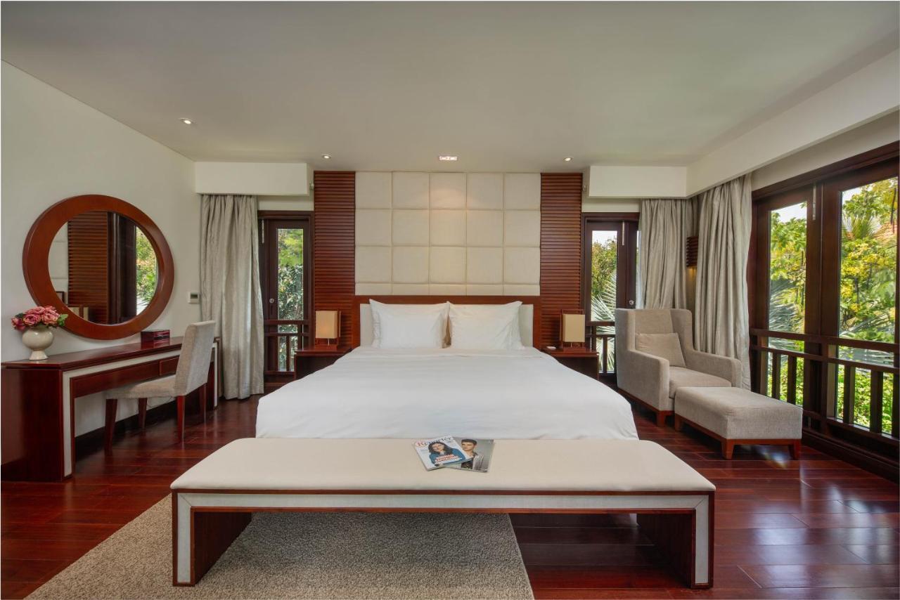 Tropical Pool Da Nang