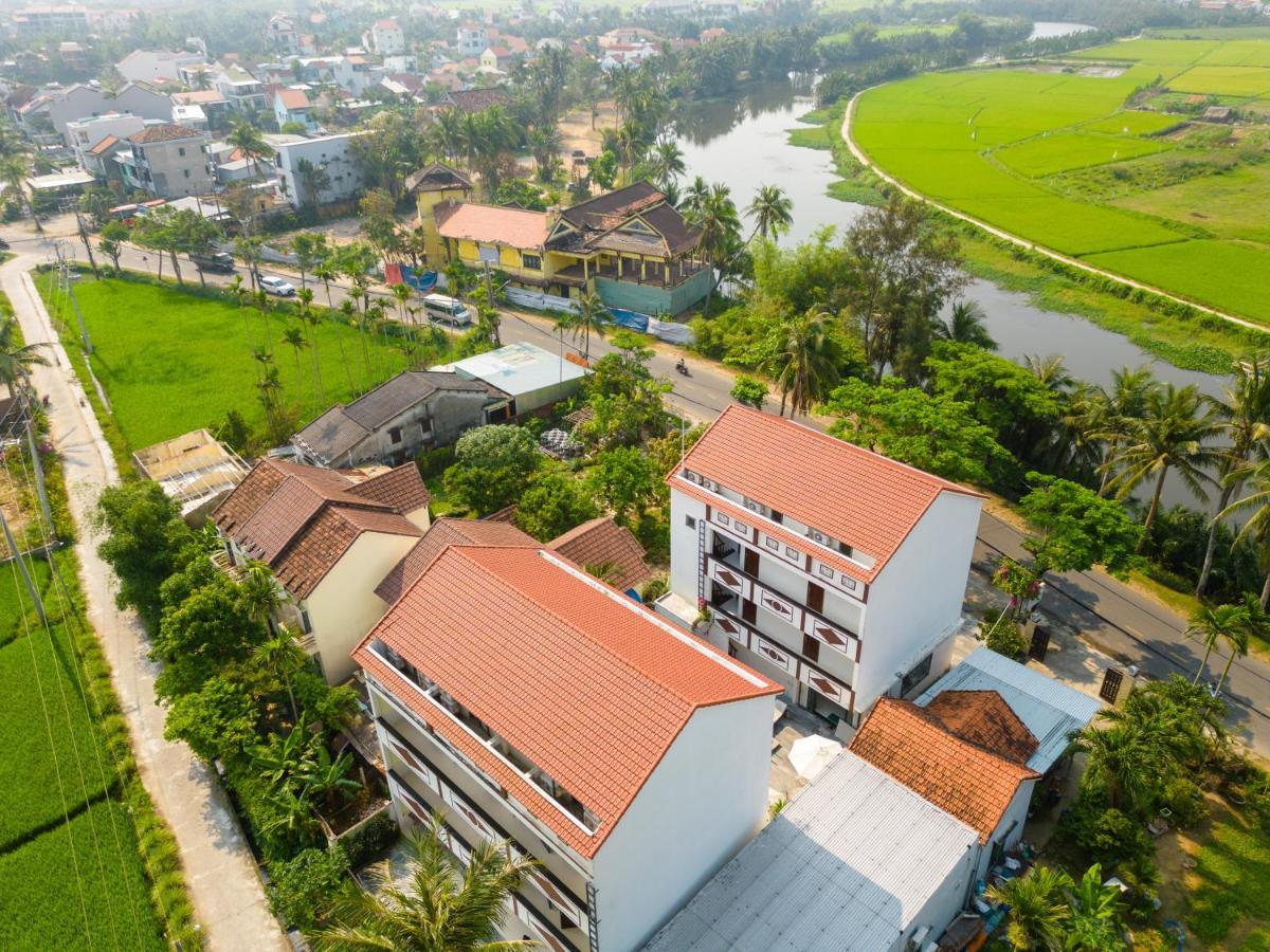 Khách Sạn&biệt Thự Emerald Riverside