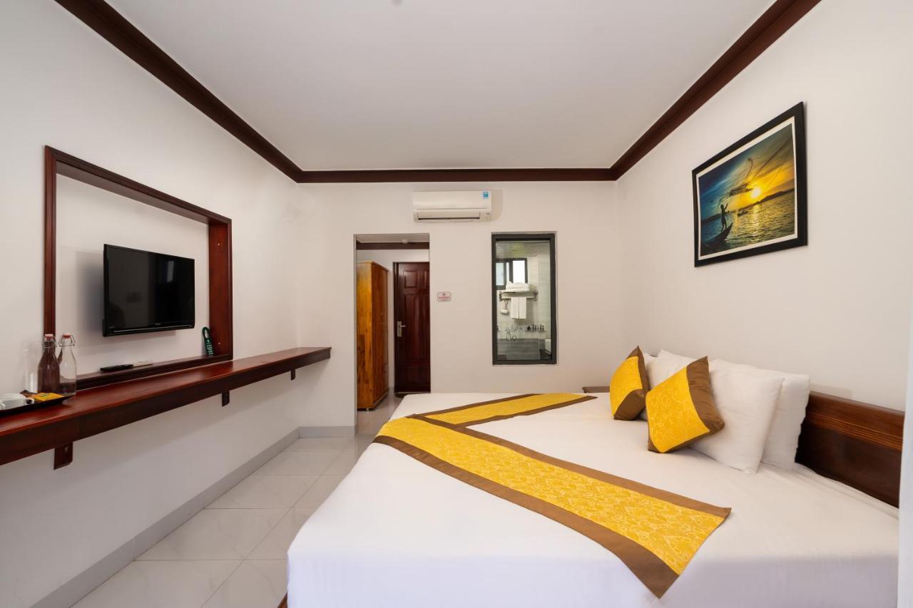 Biệt thự Khách Sạn&biệt Thự Emerald Riverside