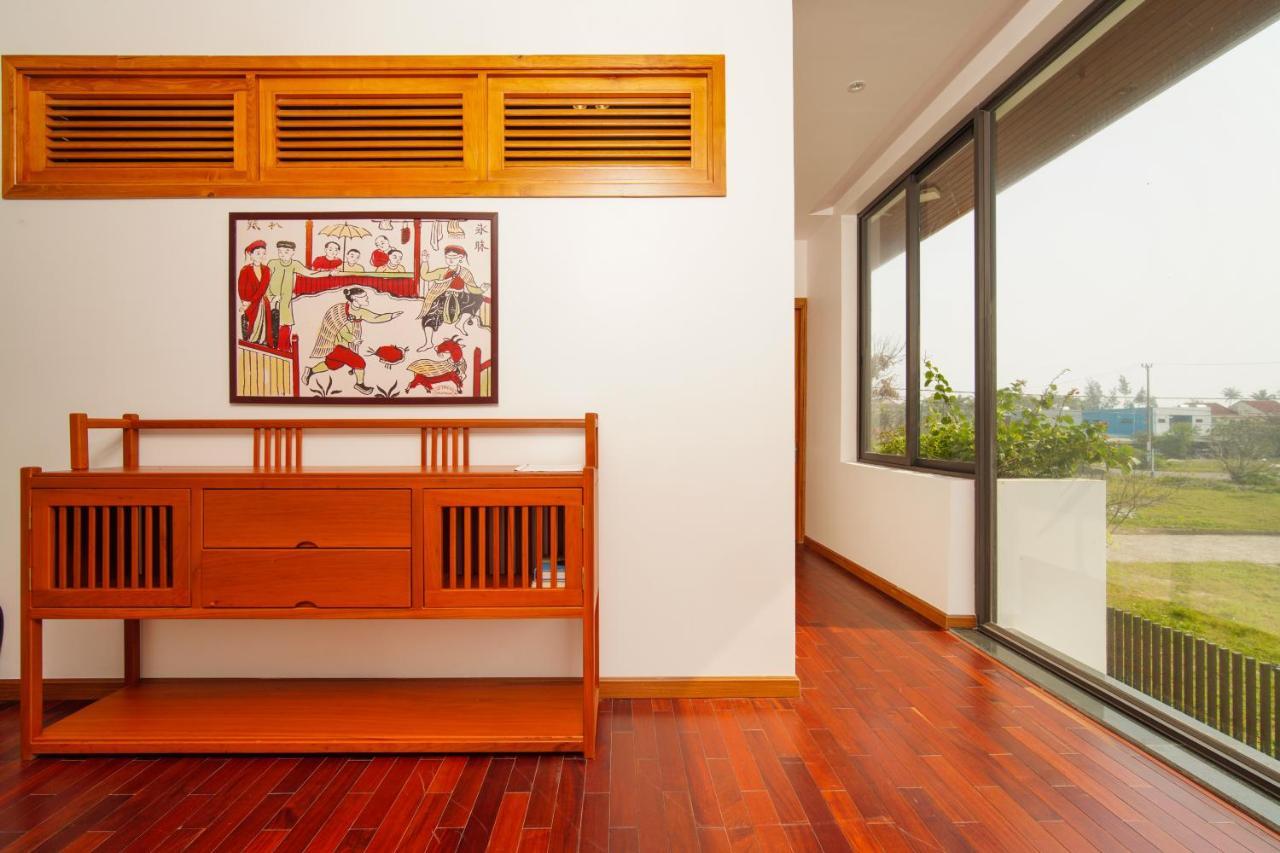 Villa Hola 2 By Ovui Hieu Nhon