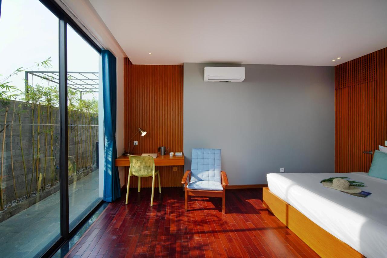 Villa Hola 2 By Ovui Hieu Nhon