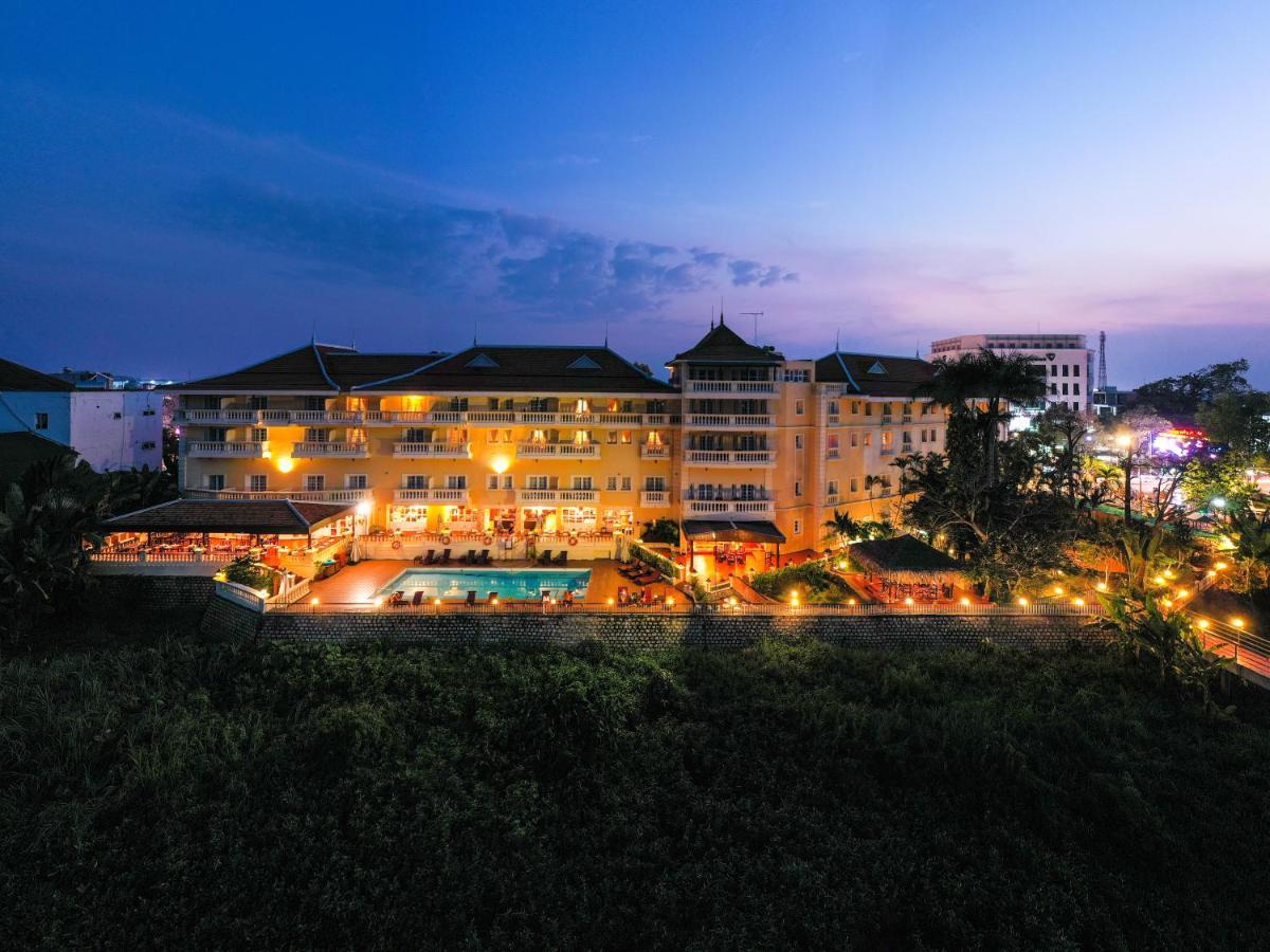 Victoria Hotel Chau Doc