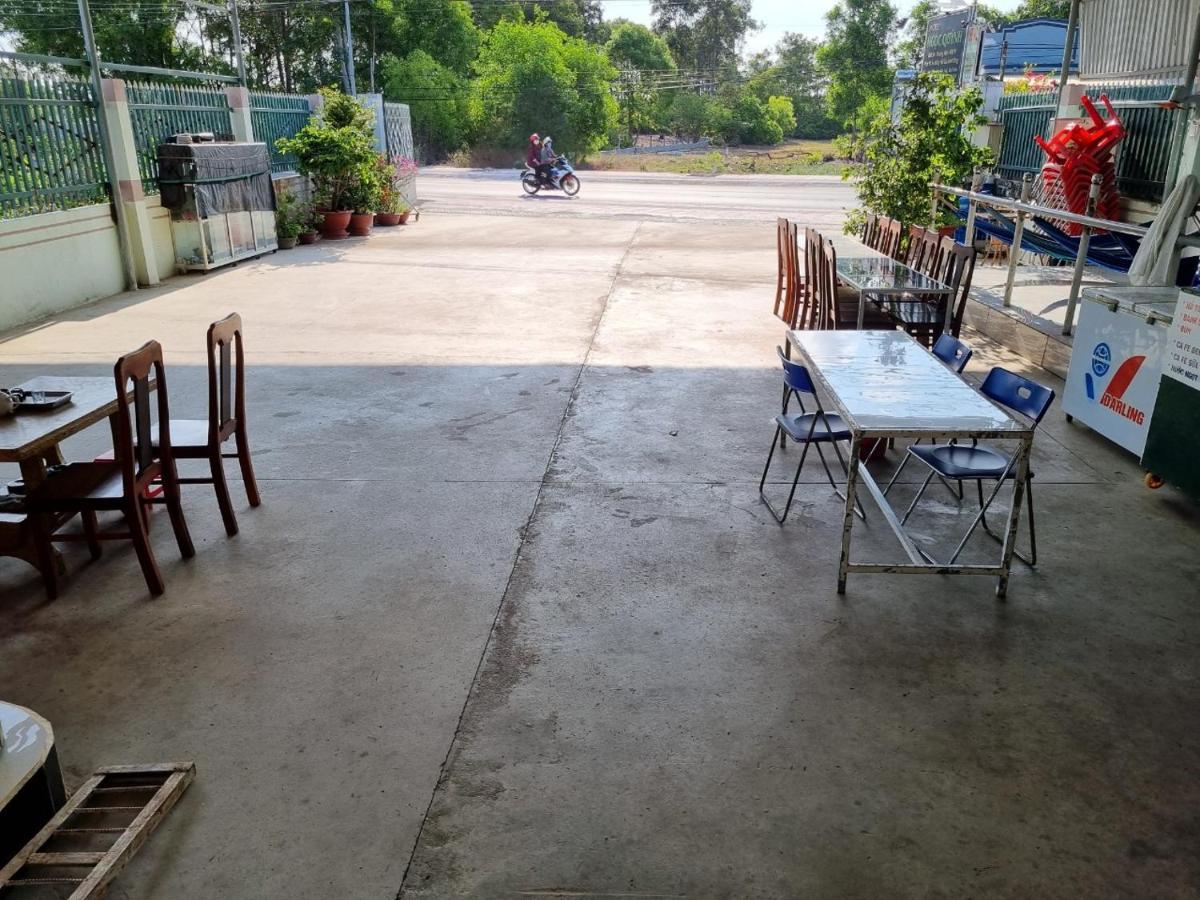 Hotel Khach San Ngoc Quynh 2*