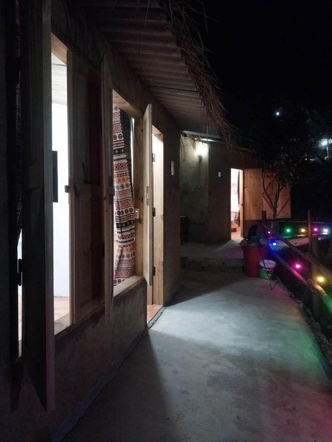 Hoang Vu Lodge *