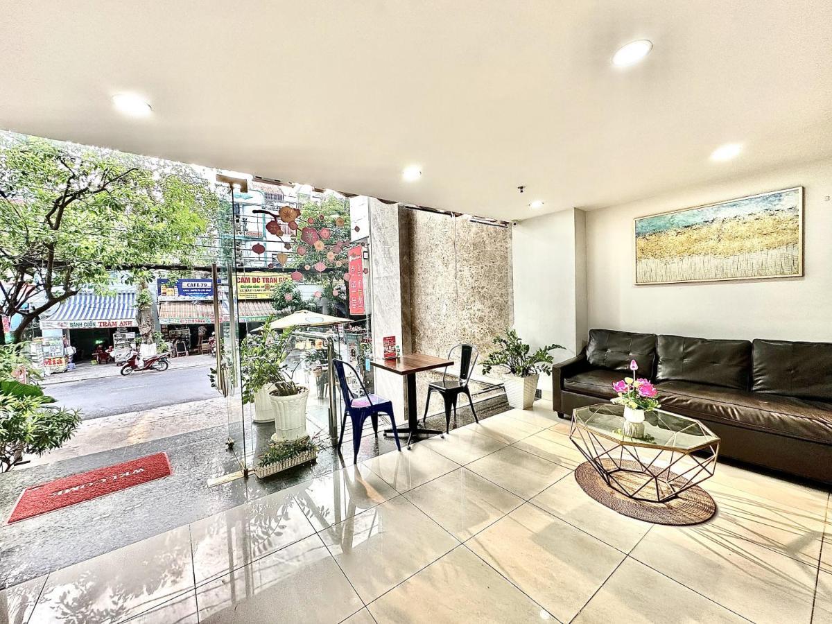 Reddoorz The Jade Thân Nhân Trung 3*