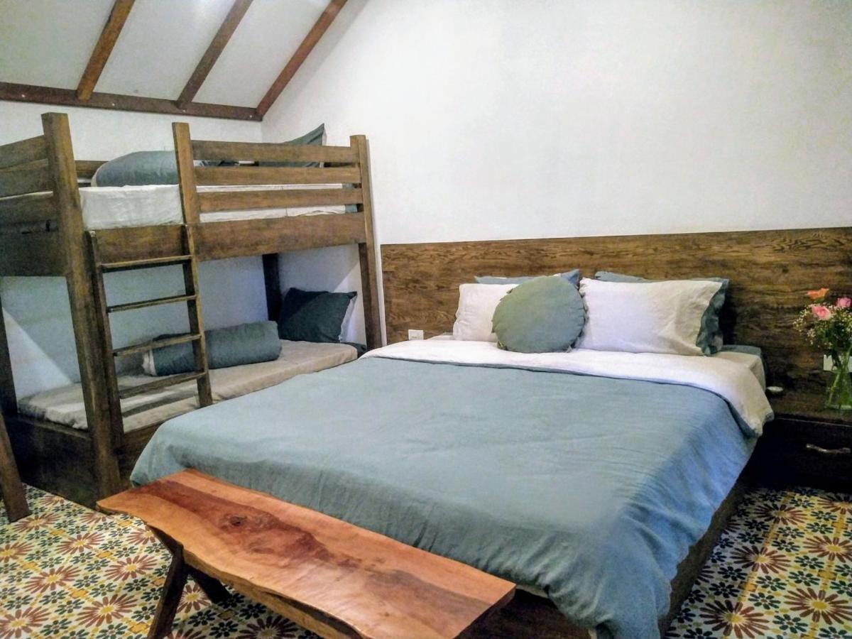 Hotel The Wooden Gate *