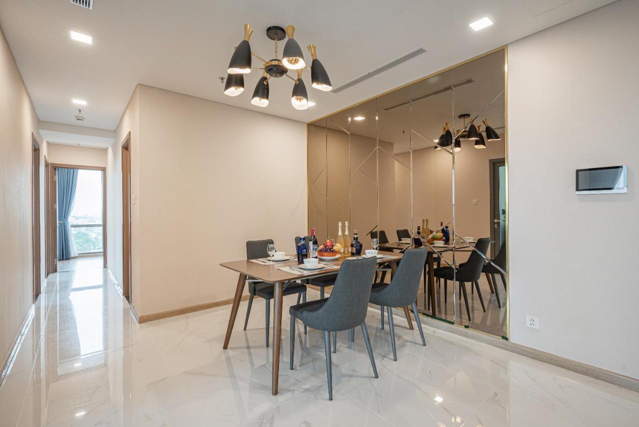 The Landmark 81 Luxury 1234pn Apartment *