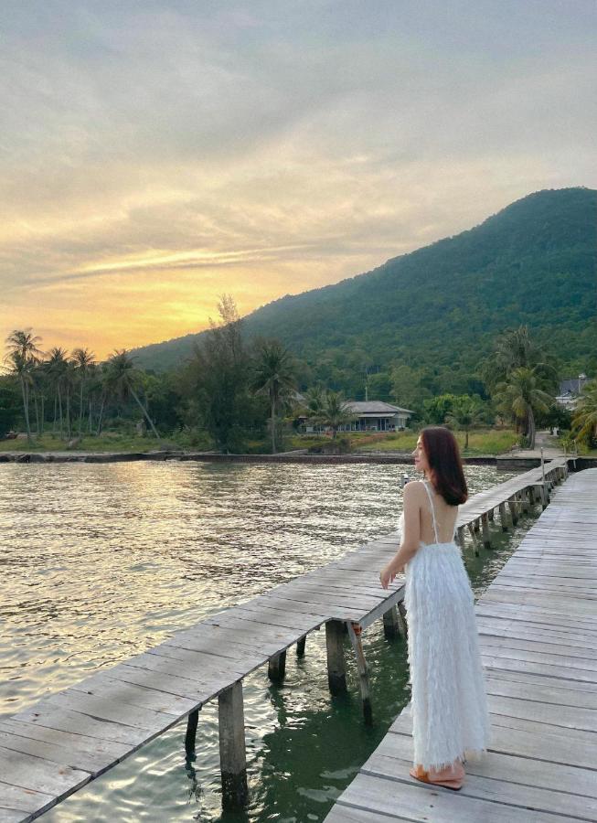 Lotus Lodge Phú Quốc
