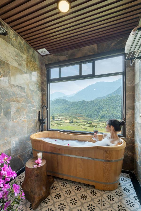 Sin Chai Resort *