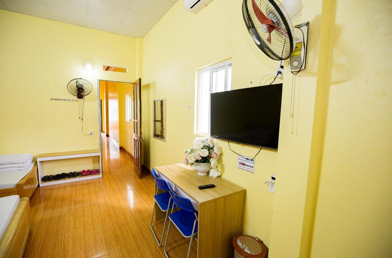 Bed & Breakfast Nha Nghi Thu Nu