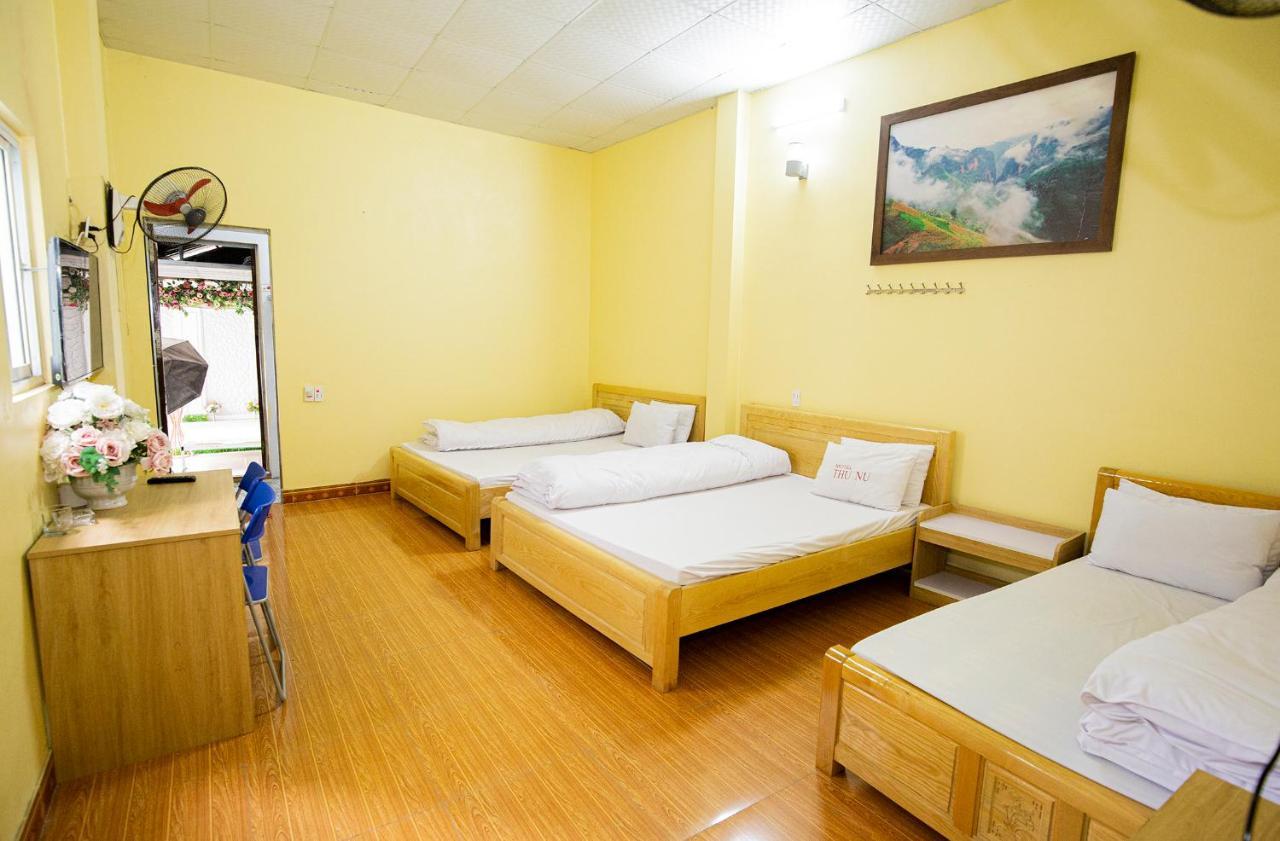 Nha Nghi Thu Nu * Meo Vac