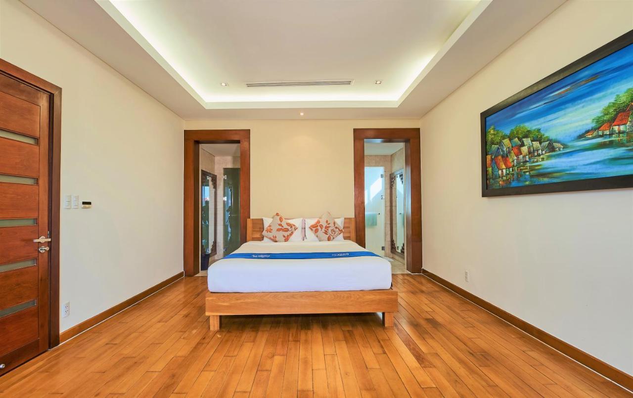 Resort Deluxe Ocean Along The 5*