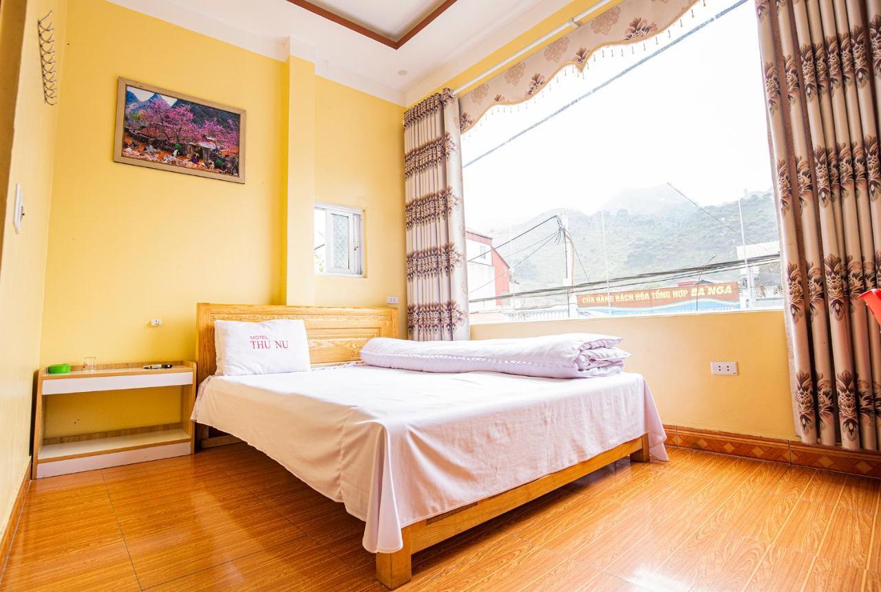 Nha Nghi Thu Nu * Meo Vac