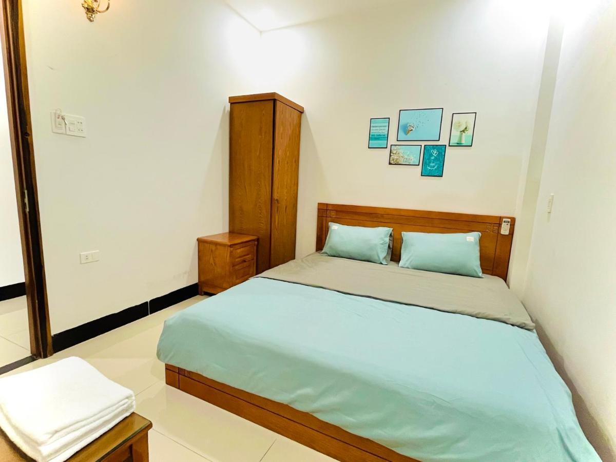 & Khách sạn 5*