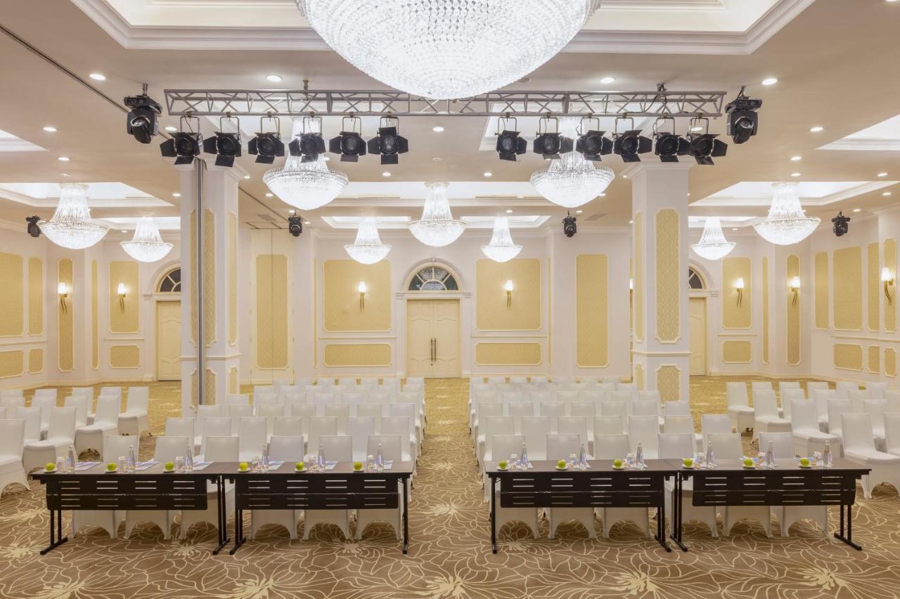 Melia Vinpearl Hotel Phu Ly