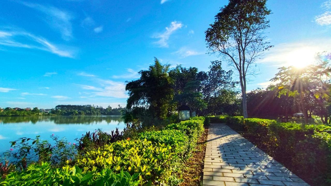 Riverside Boutique & Resort Hue