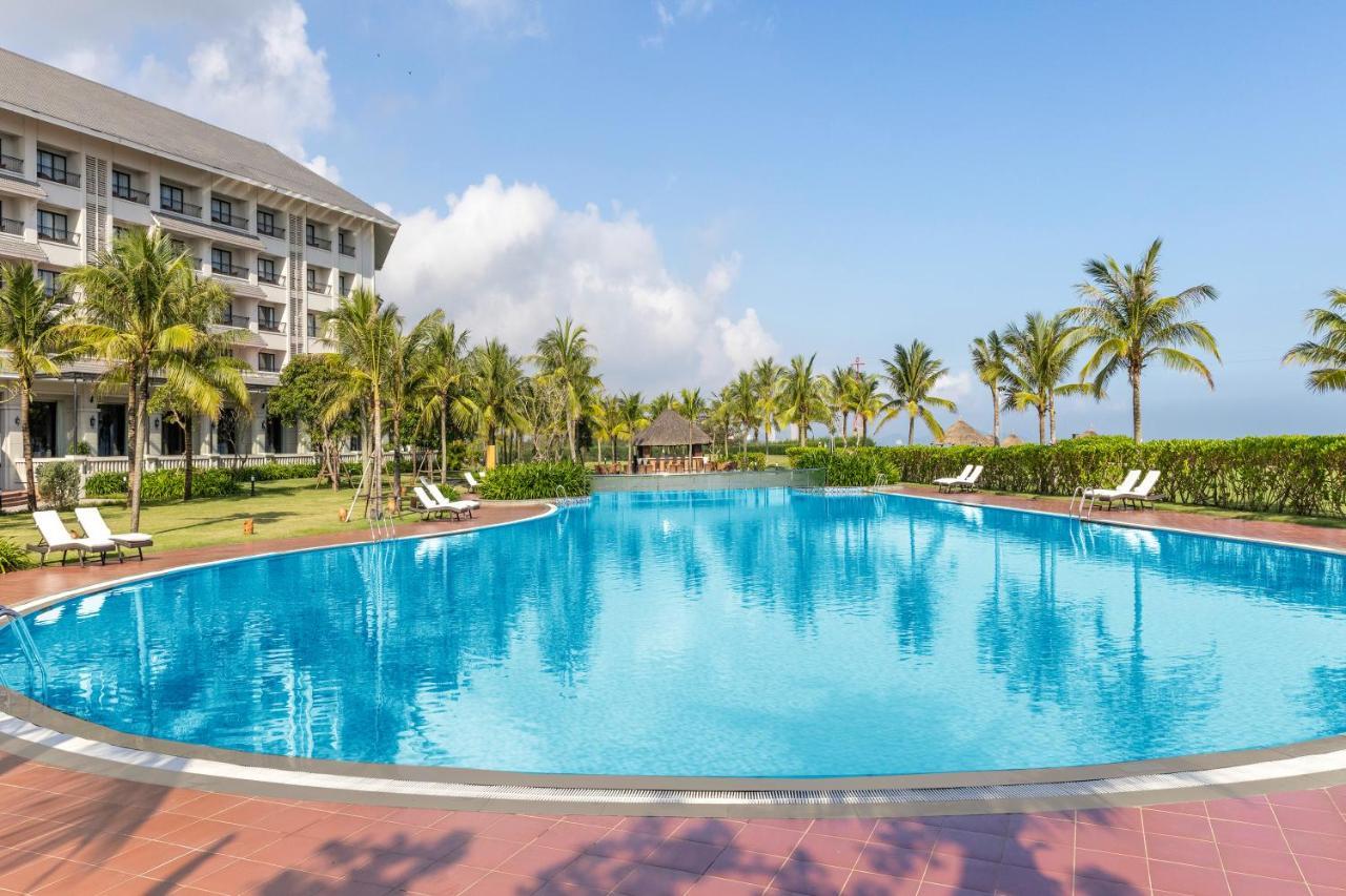Melia Vinpearl Cua Hoi Beach Resort Resort