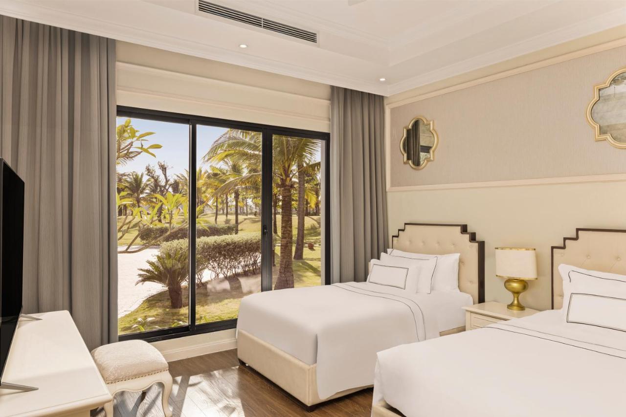 Melia Vinpearl Cua Hoi Beach Resort Resort