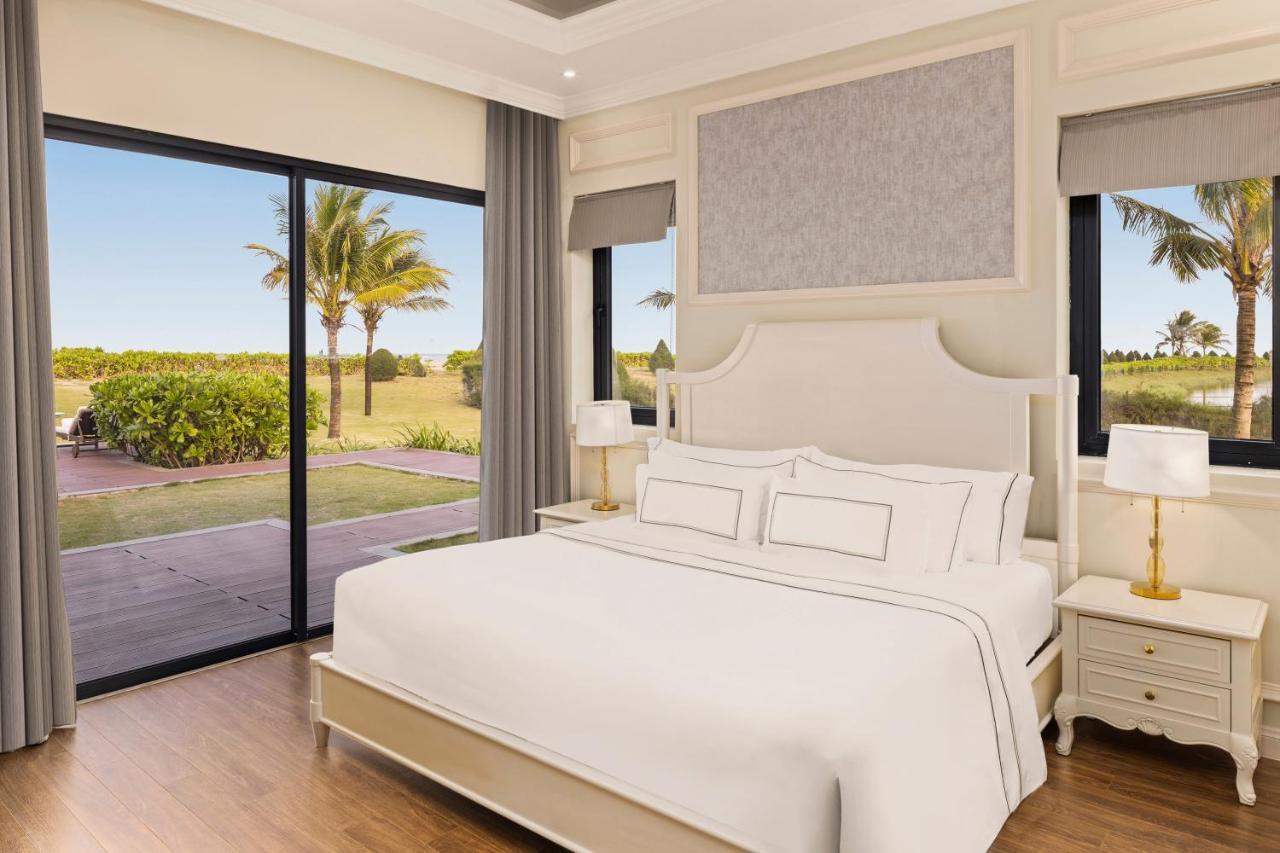 Melia Vinpearl Cua Hoi Beach Resort Resort 5*