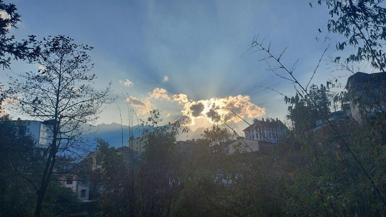 Tay Bac Sky Ở trọ *