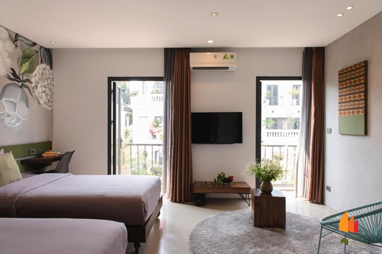 Hotel Deja Vu House 3*