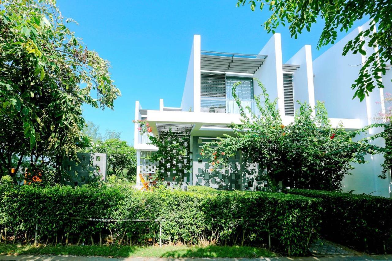 Villa Oceanami & Club Long At 1, 3, 4 Bedroom & 5, 6 Bedroom Beachfront Private Pool *