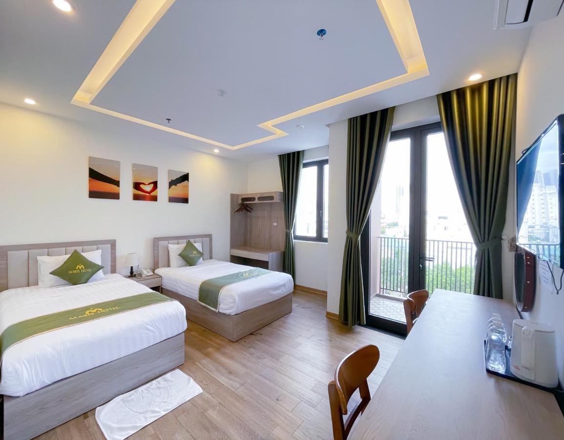 Maris & 3* Đà Nẵng