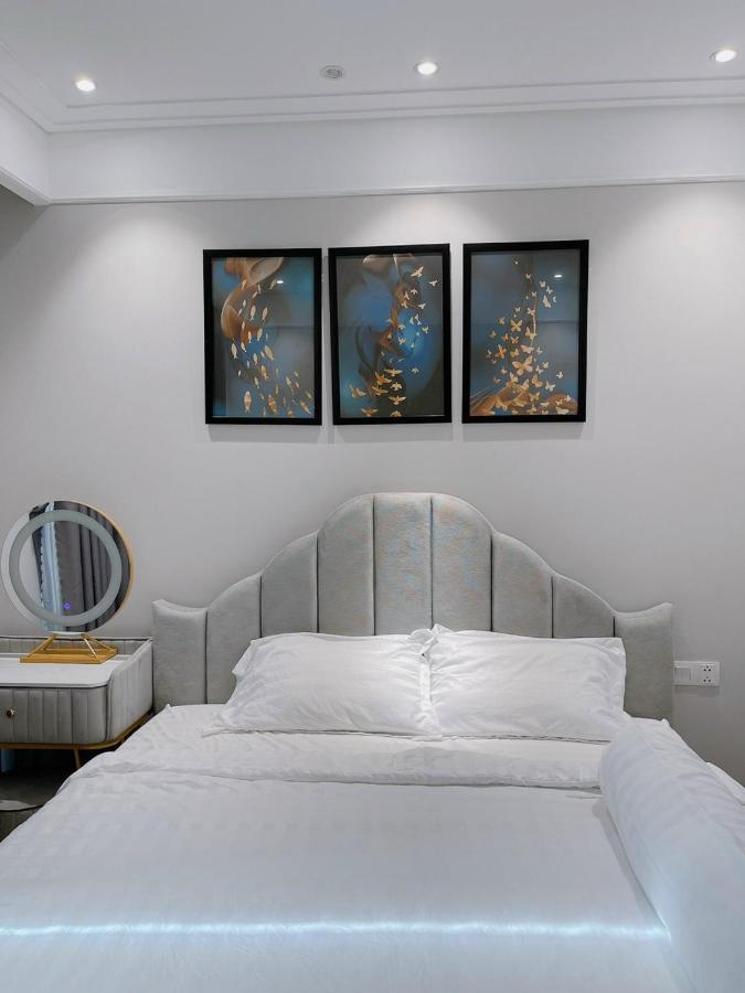 Altara Residences - Moc's House