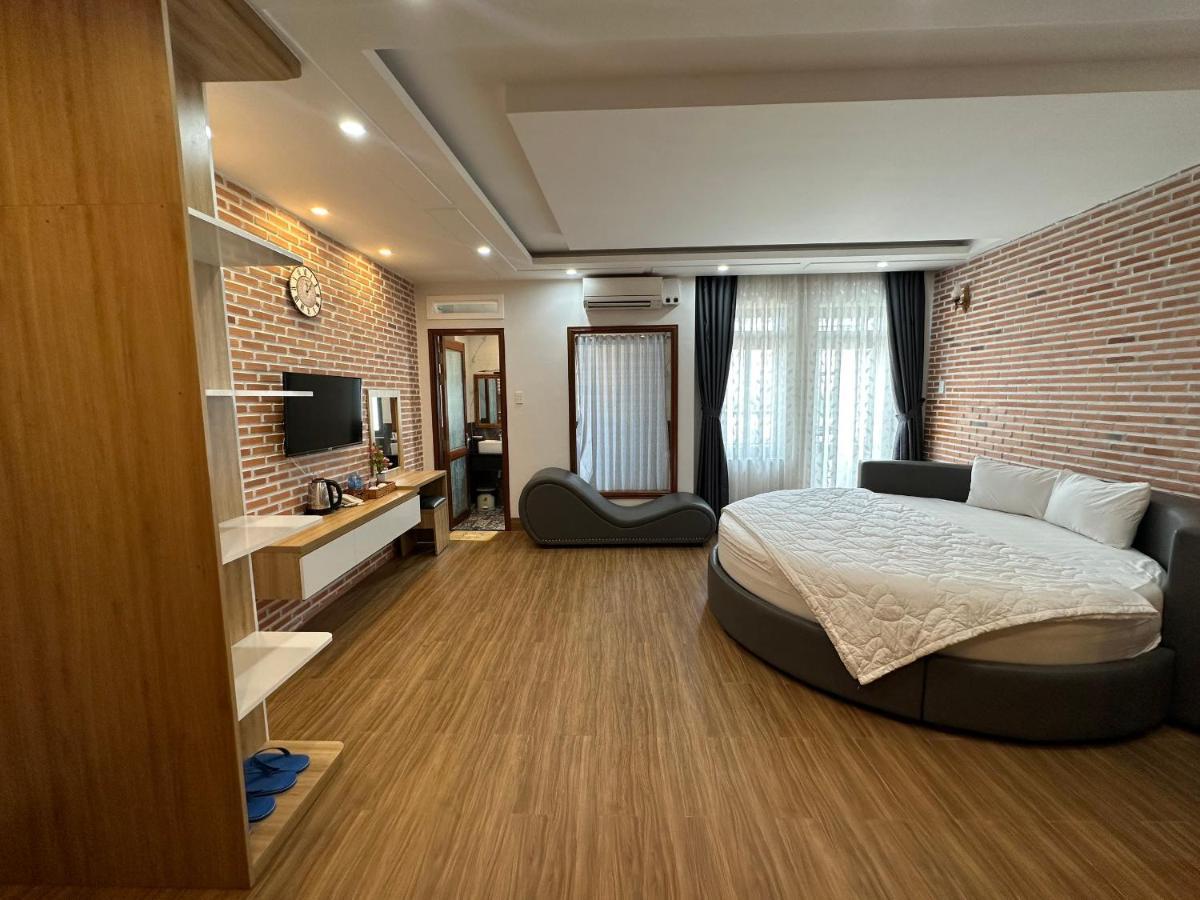 The Land & 3* Vung Tau