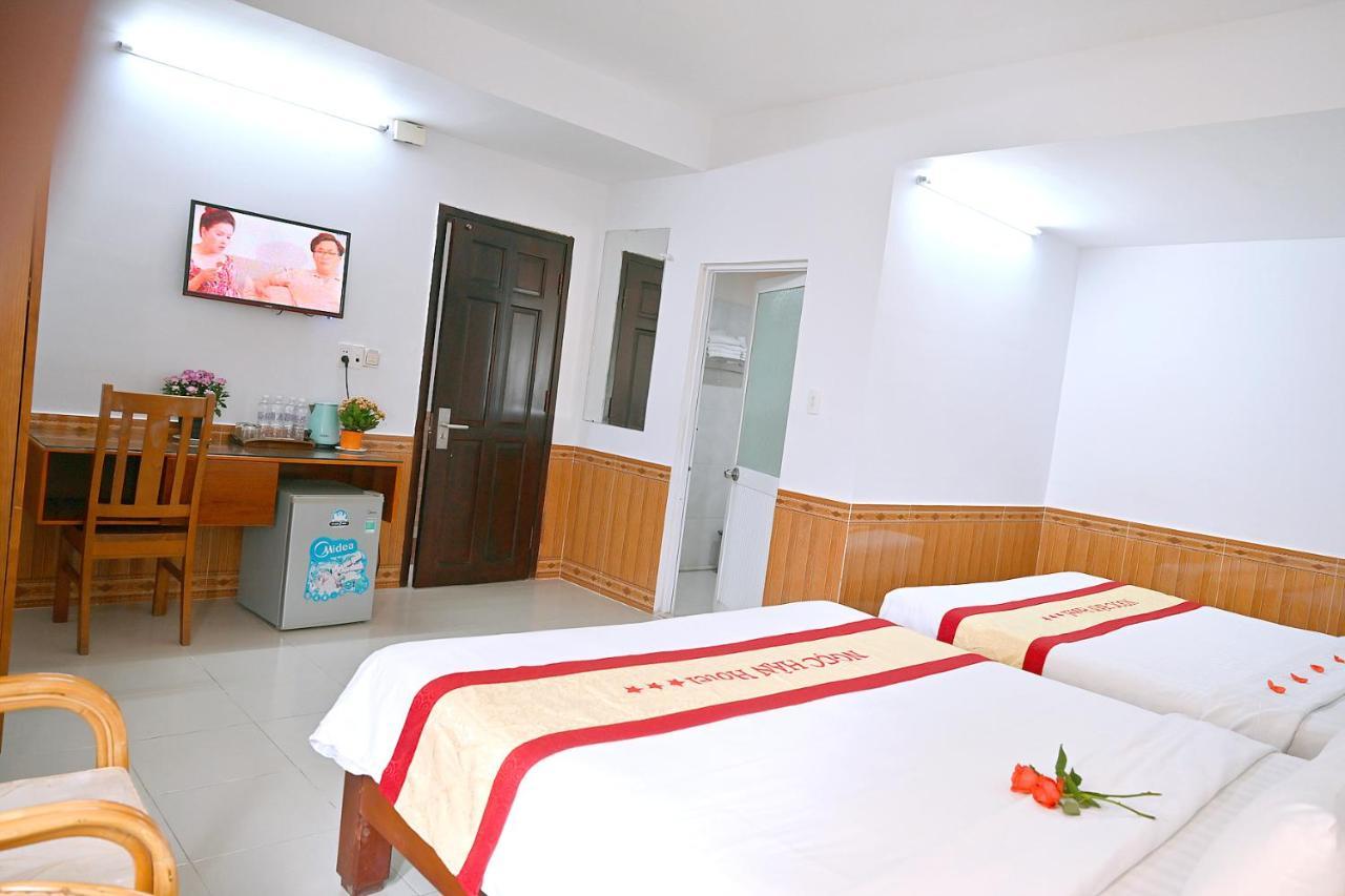 Hotel Ngoc By The Moment 2*